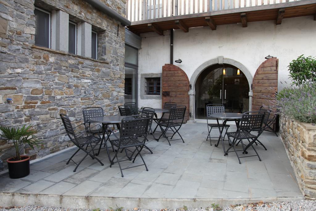 Boutique Hotel Dvor Dobrovo Exterior photo