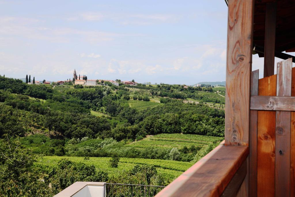 Boutique Hotel Dvor Dobrovo Room photo