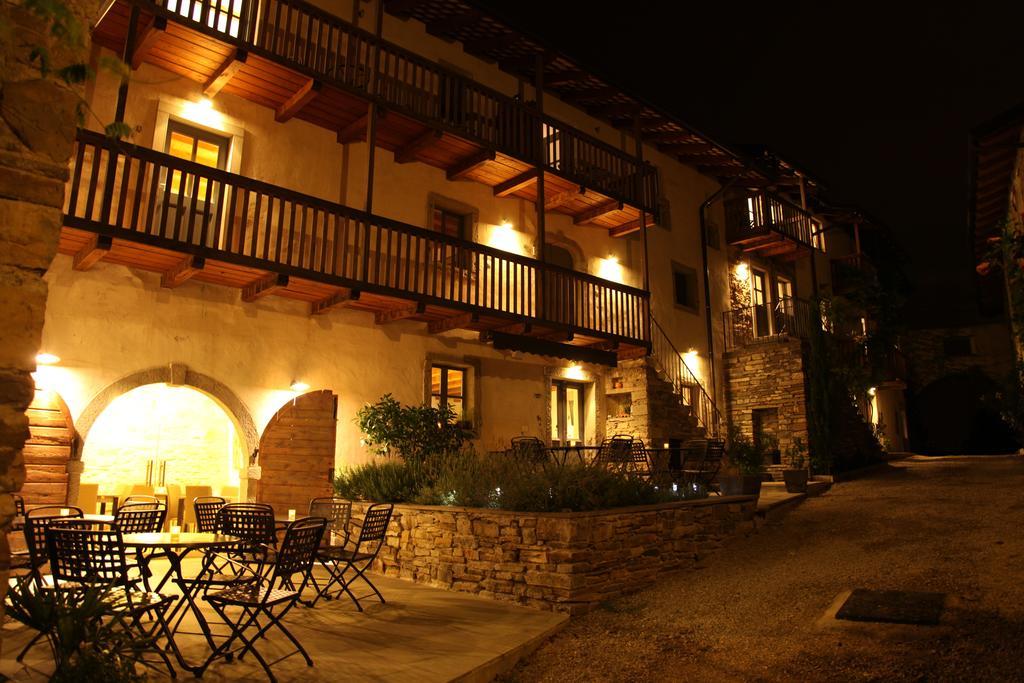 Boutique Hotel Dvor Dobrovo Exterior photo