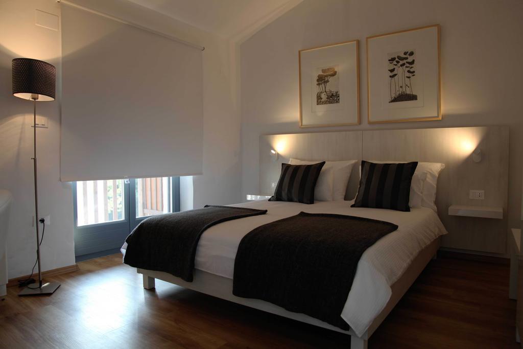 Boutique Hotel Dvor Dobrovo Room photo